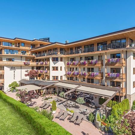 Hotel Zentral ****superior Kirchberg in Tirol Esterno foto